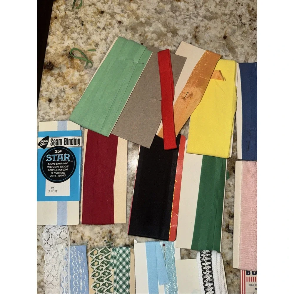 Lot of Vintage Remnants Lace Rick Rack Seam Binding, Bias Tape, Hem Facing